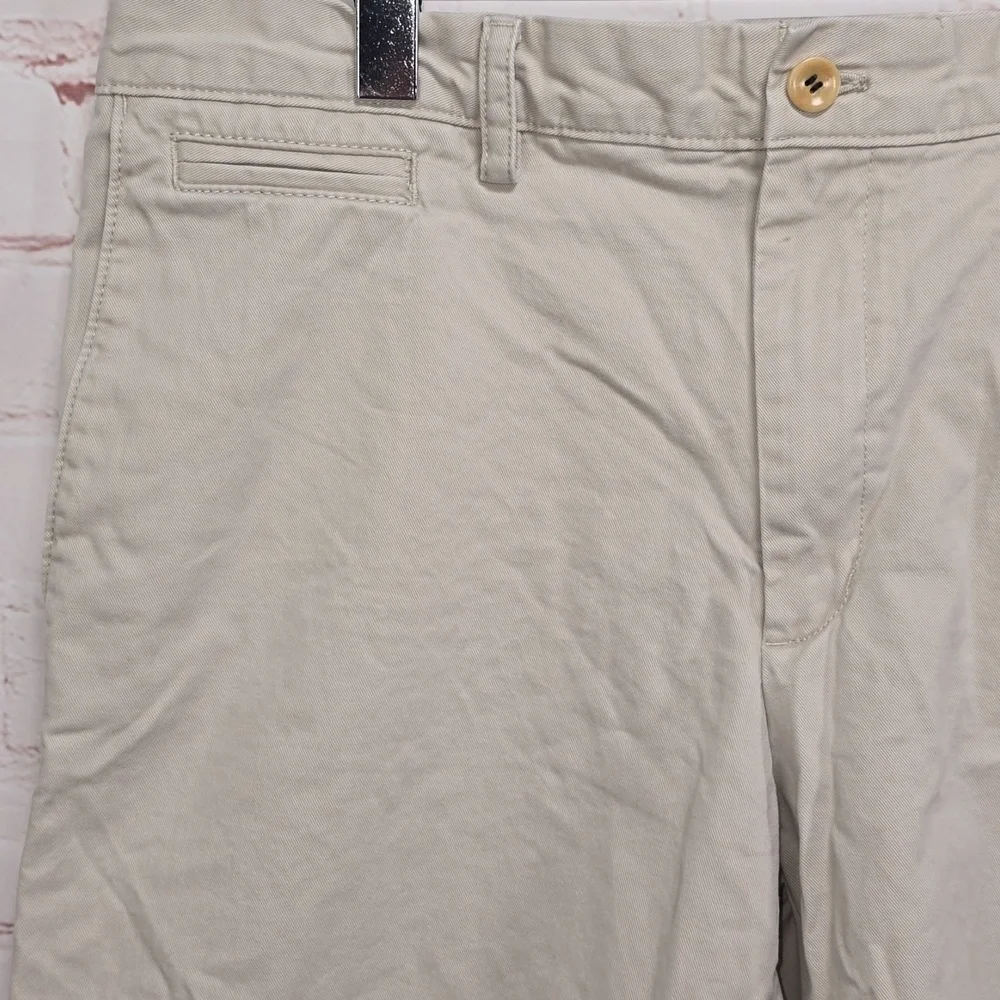 Banana Republic Light Khaki Flat Front Shorts Classicore Mens Size 36